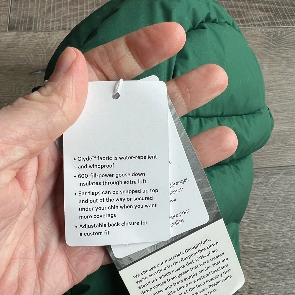 Lululemon Wunder Puff Trapper Hat in Everglade Green